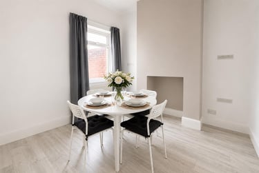 4 bed house, Metal Street, Adamstown, Cardiff, CF240LB - Image 4